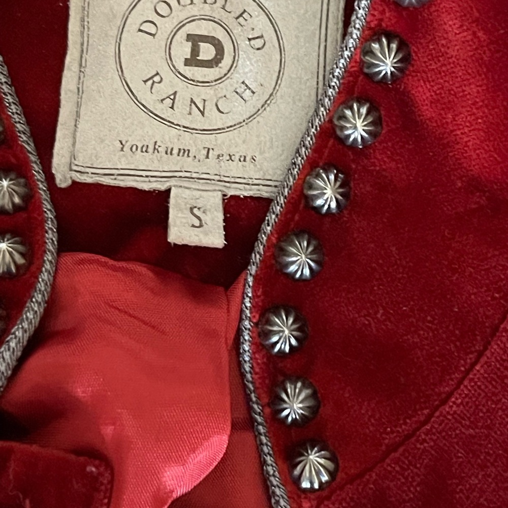 Double D Ranch Red Velvet Vest with Silver Studs - Picture 5 of 8
